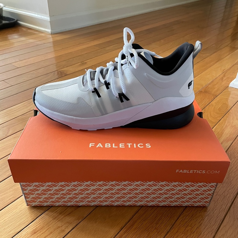 Fabletics White Palm Performance Tennis Shoes 👟